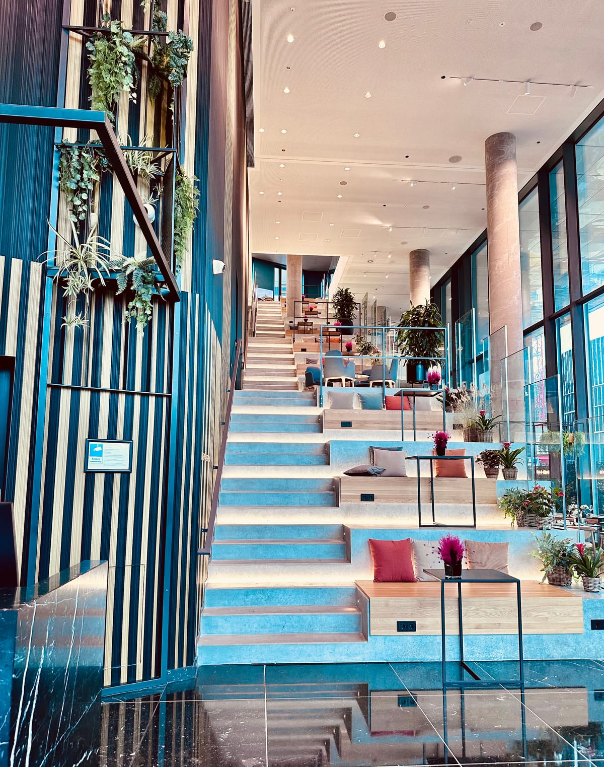 Hotel NH Collection Frankfurt Spin Tower — 4