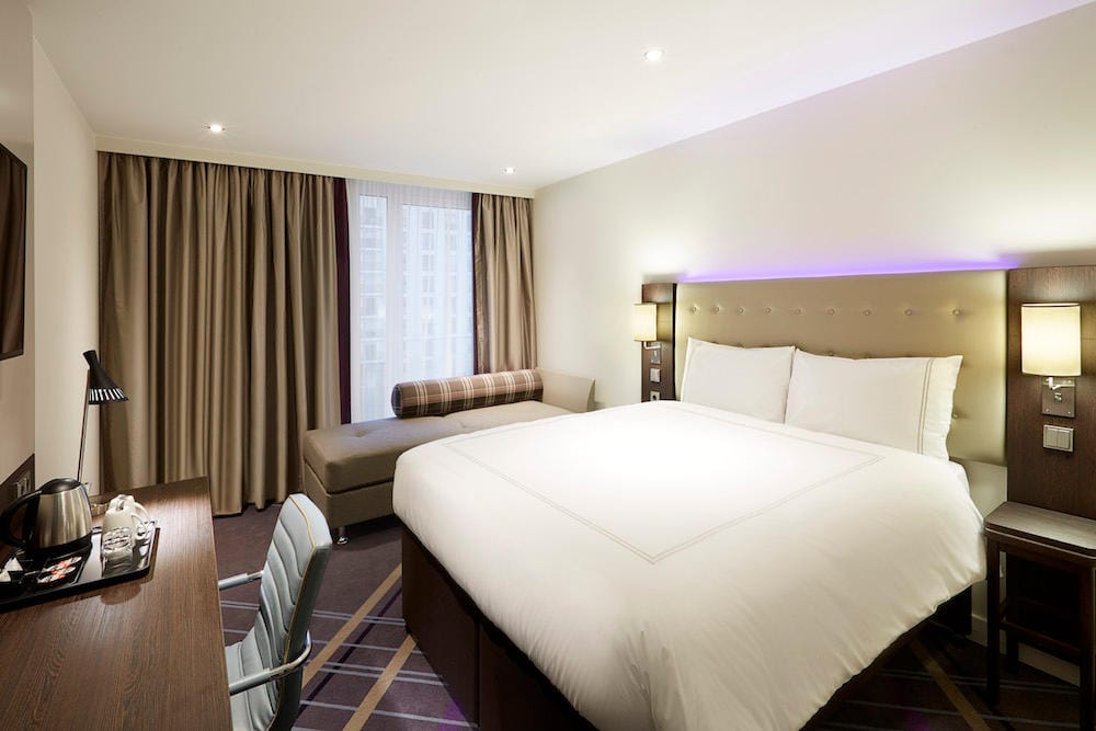 Premier Inn Frankfurt Westend Hotel — 1
