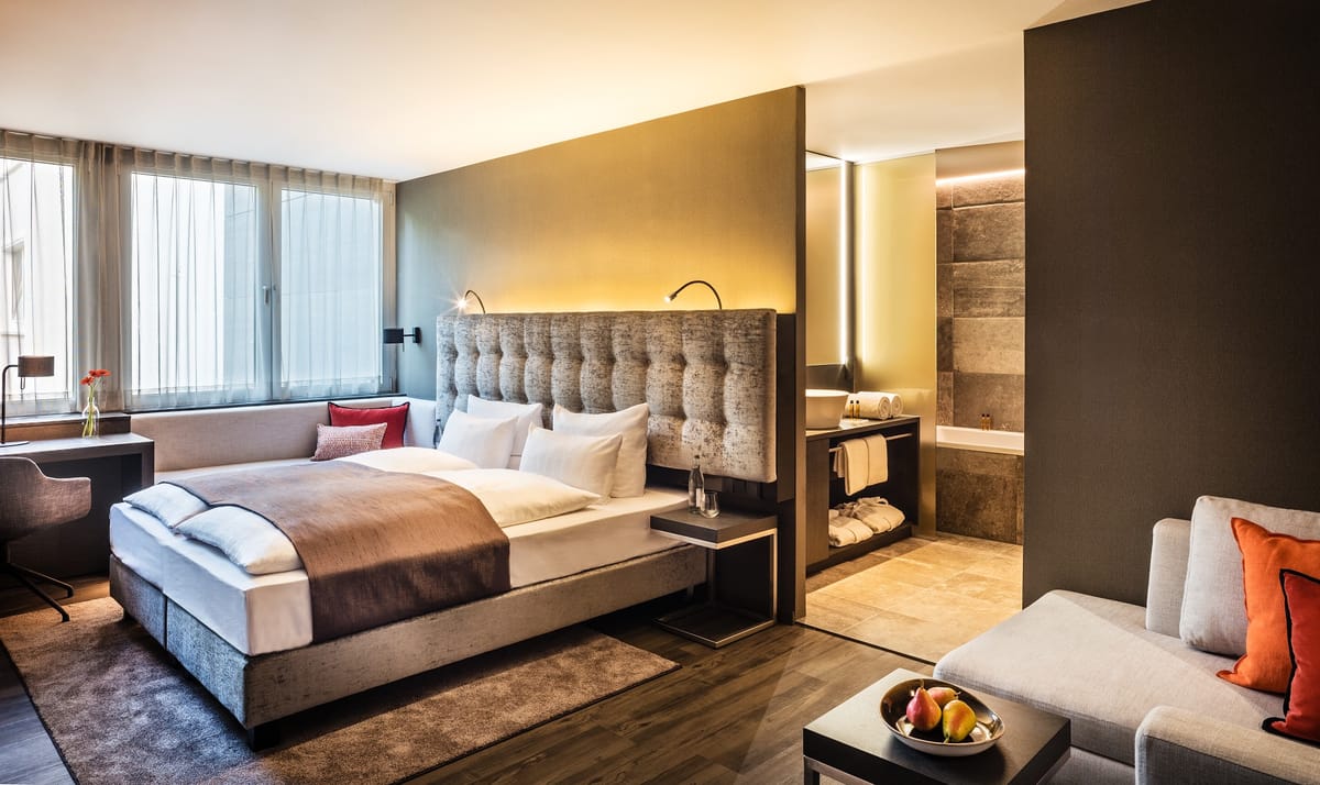 SAKS Urban Design Hotel Frankfurt — 2