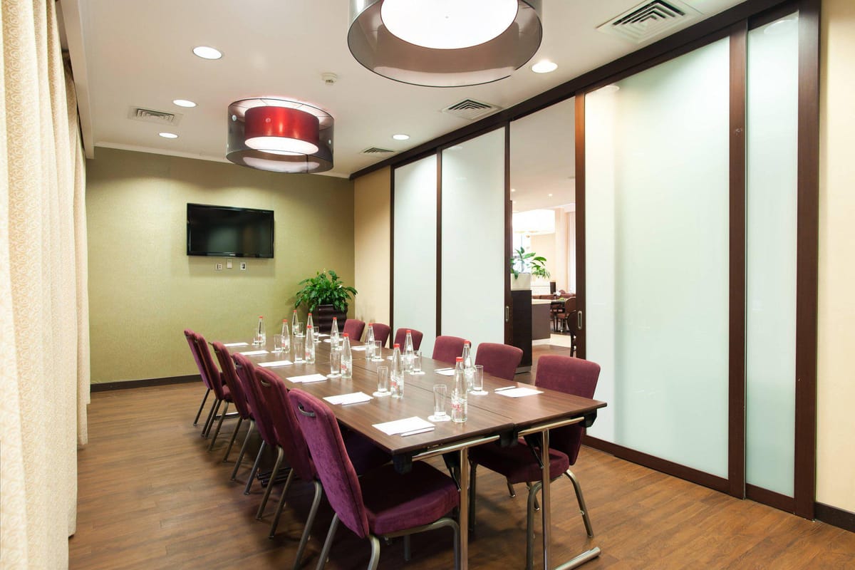 Courtyard By Marriott Kazan Kremlin — 4