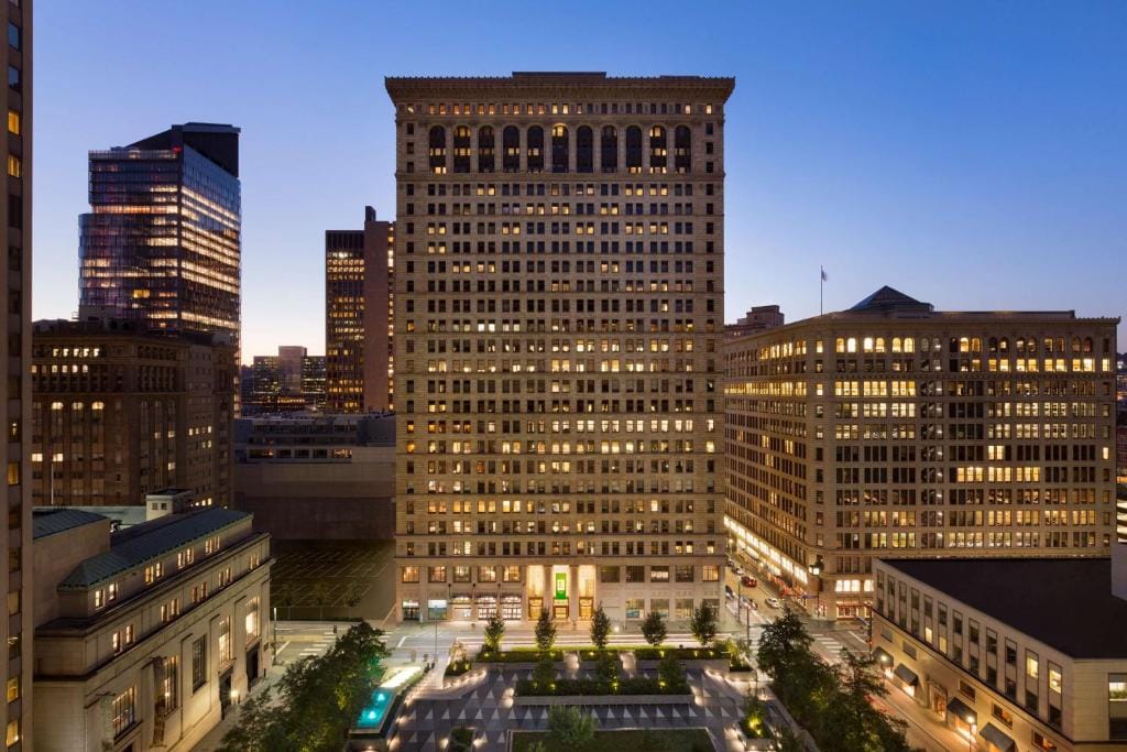 Embassy Suites Pittsburgh Downtown — 5
