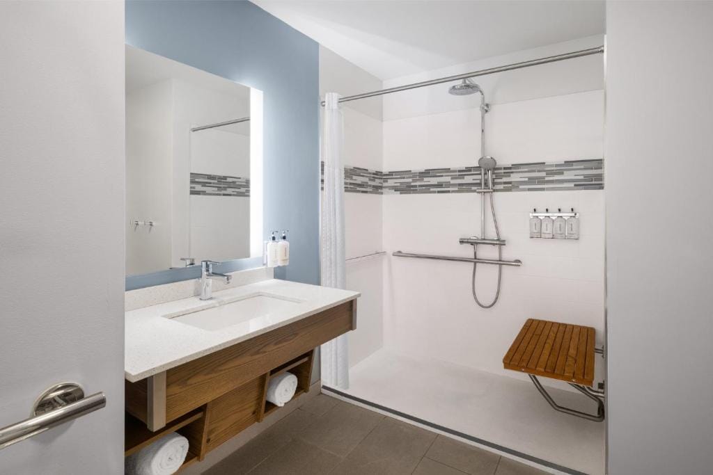 EVEN Hotel Pittsburgh Downtown by IHG — 3