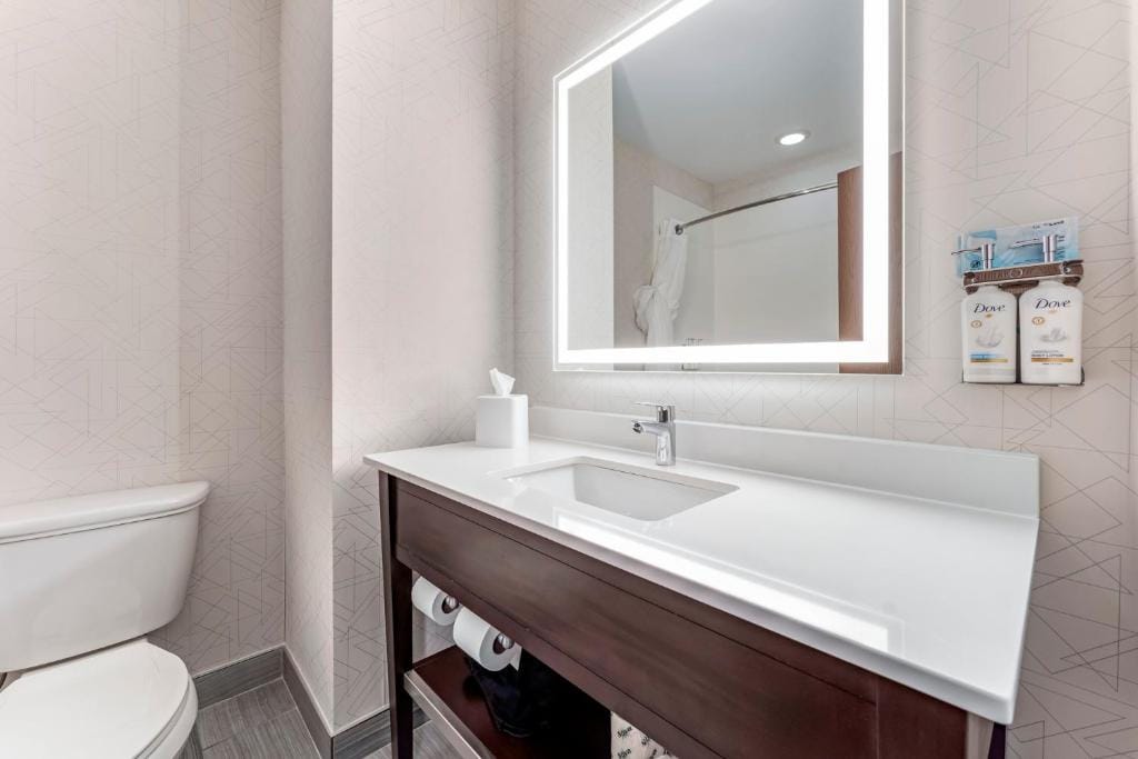 Holiday Inn Express Pittsburgh - Munhall by IHG — 3