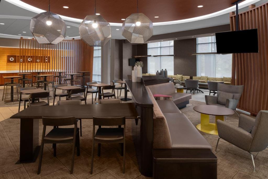 SpringHill Suites Pittsburgh Southside Works — 5