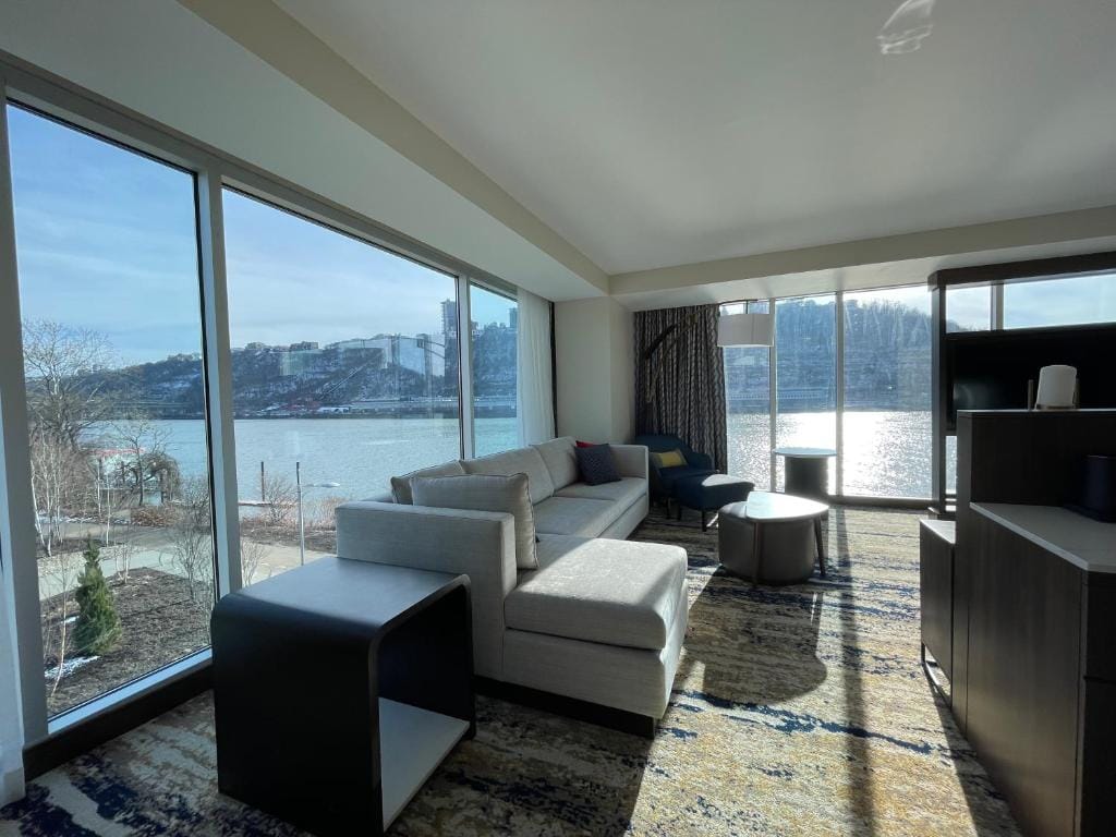 The Landing Hotel at Rivers Casino Pittsburgh — 5