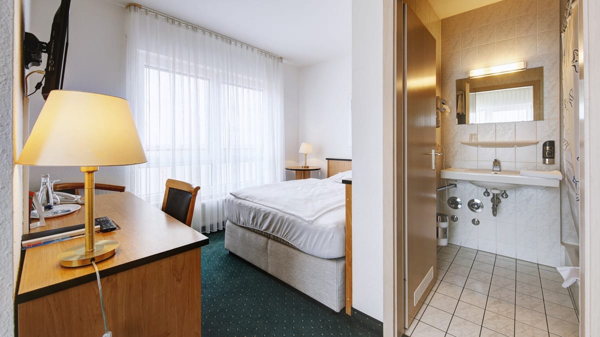 Airport-Hotel Stetten — 4