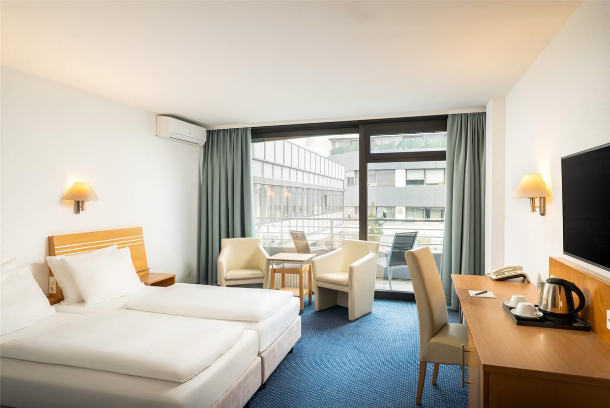 Hotel Neotel Stuttgart — 3