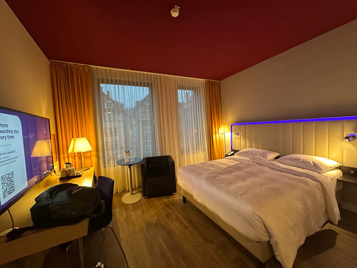 Park Inn by Radisson Stuttgart — 1
