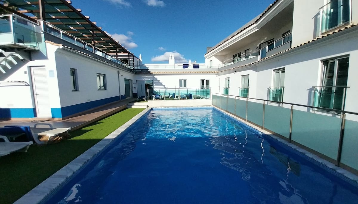 Peralux Apartamentos — 1