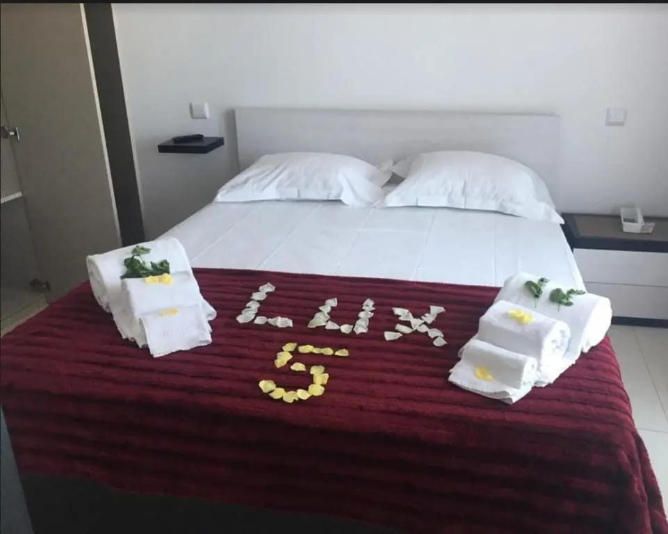 Peralux Apartamentos — 2