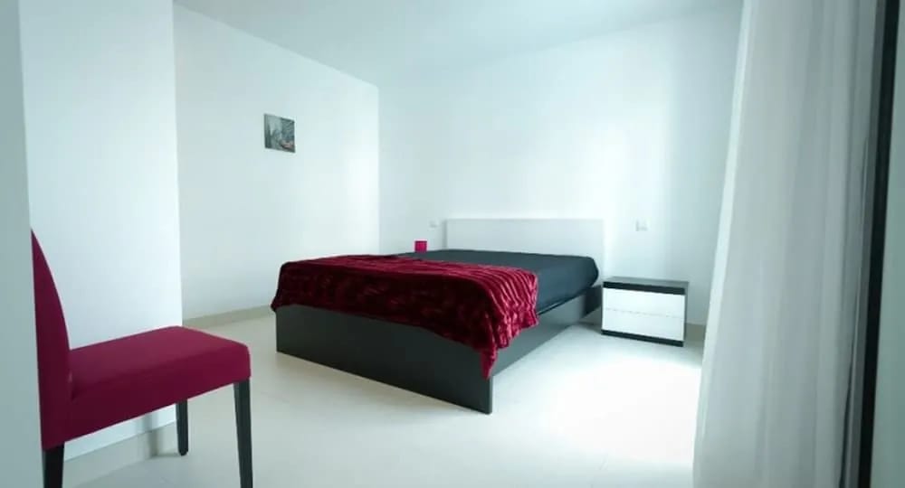 Peralux Apartamentos — 5