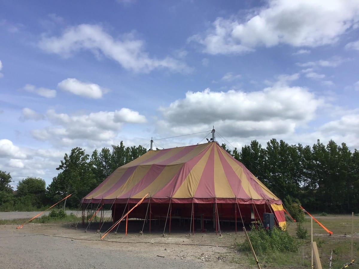 Grand Circus Hotel — 1