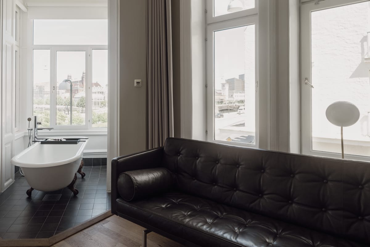 Hotel TwentySix — 2
