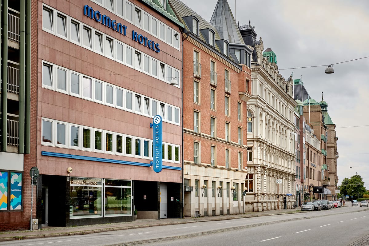 Moment Hotels — 4