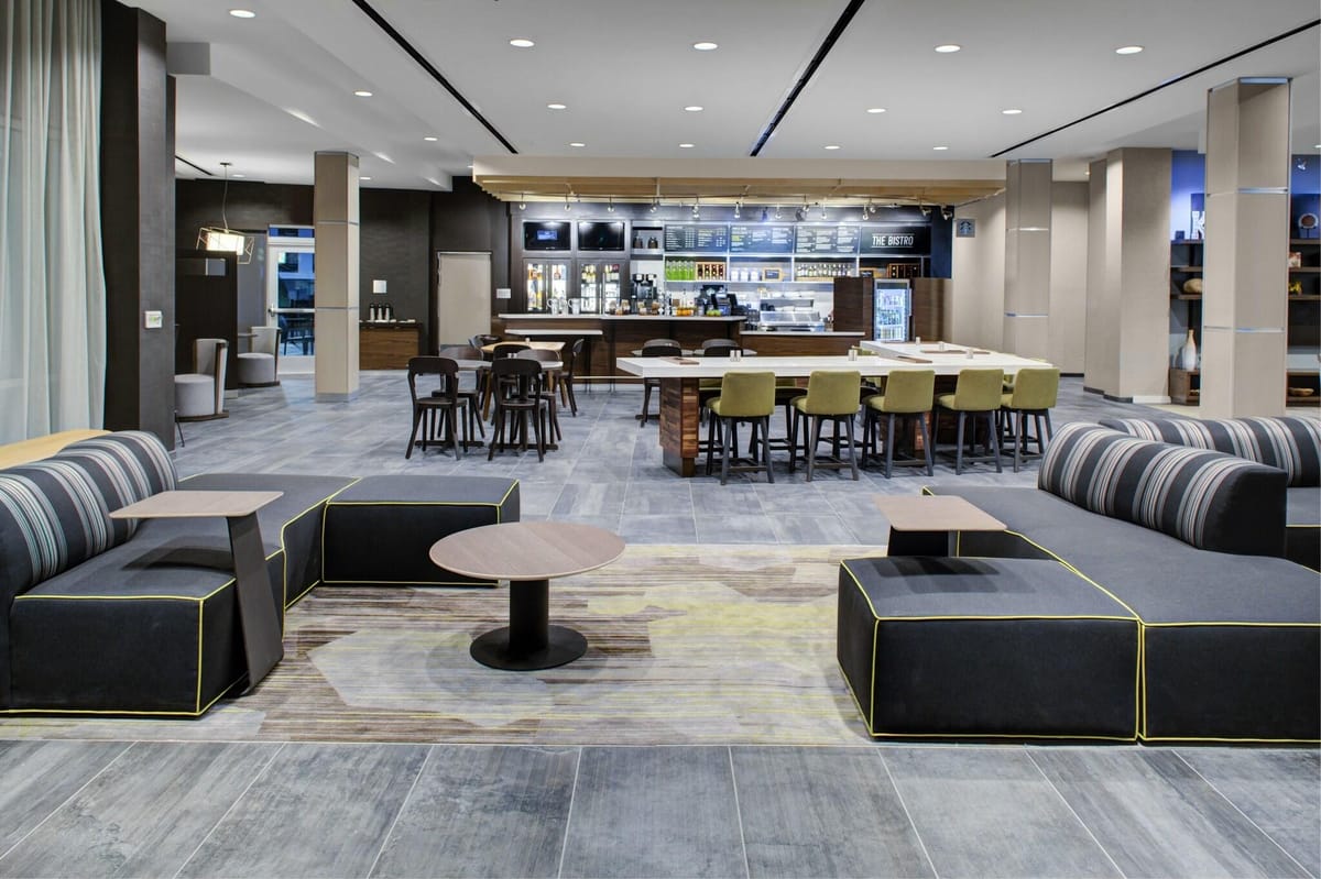 Courtyard by Marriott Atlanta Kennesaw — 3