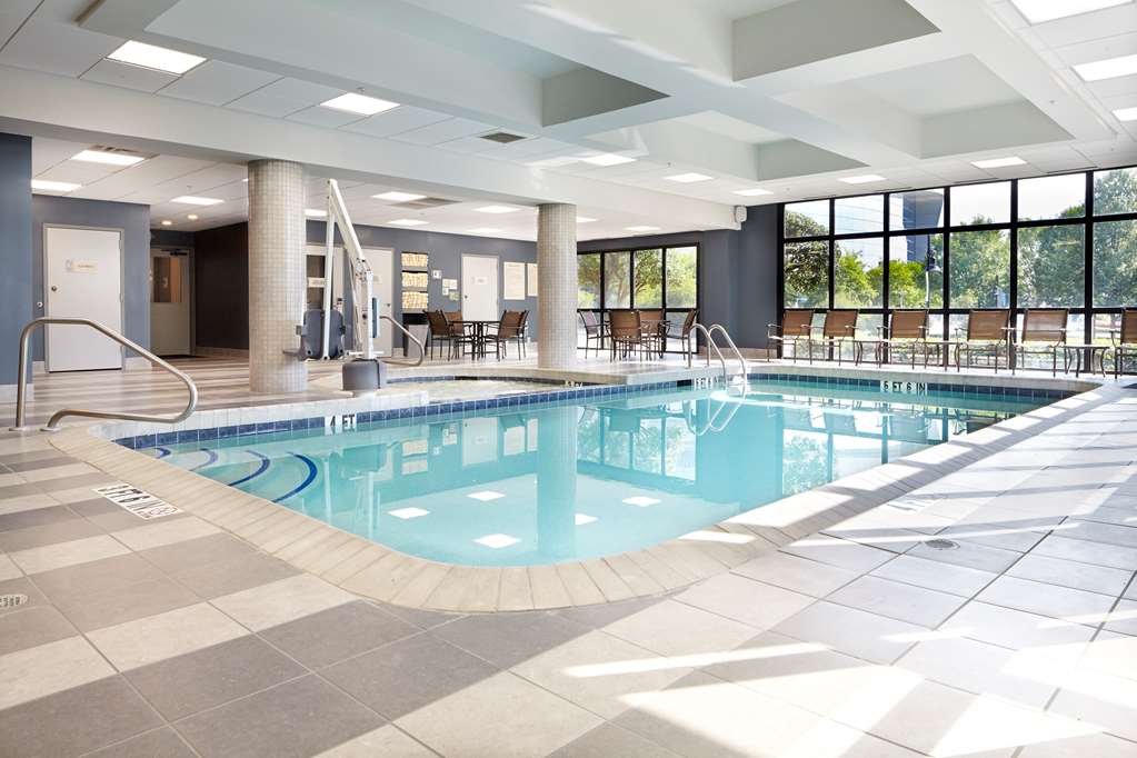 Embassy Suites by Hilton Atlanta Galleria — 3