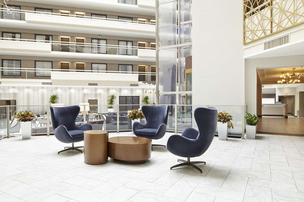 Embassy Suites by Hilton Atlanta Galleria — 4
