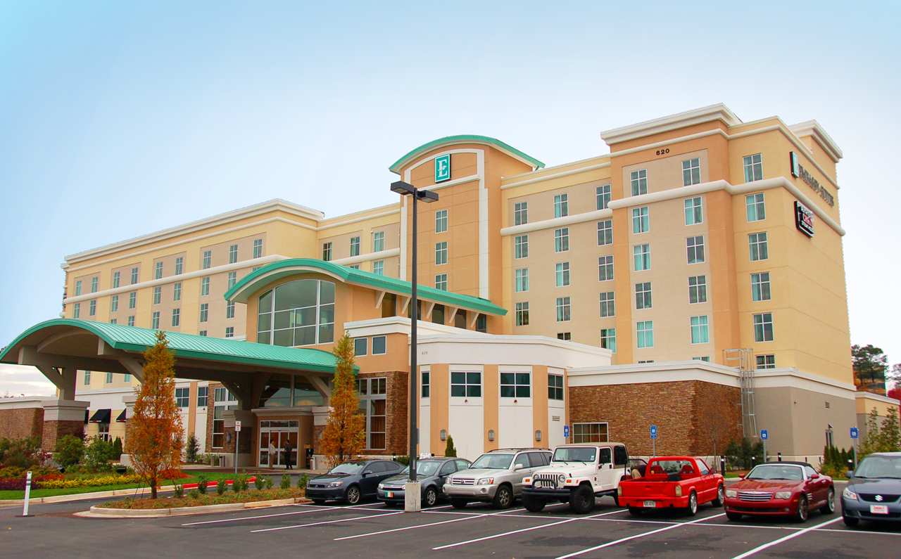 Embassy Suites by Hilton Atlanta Kennesaw Town Center — 2