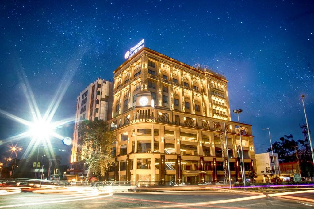 Best Western Premier Hotel Gulberg Lahore — 2