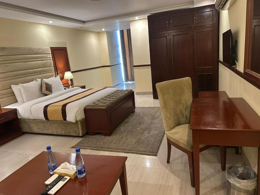 City Oasis Boutique Hotel — 2