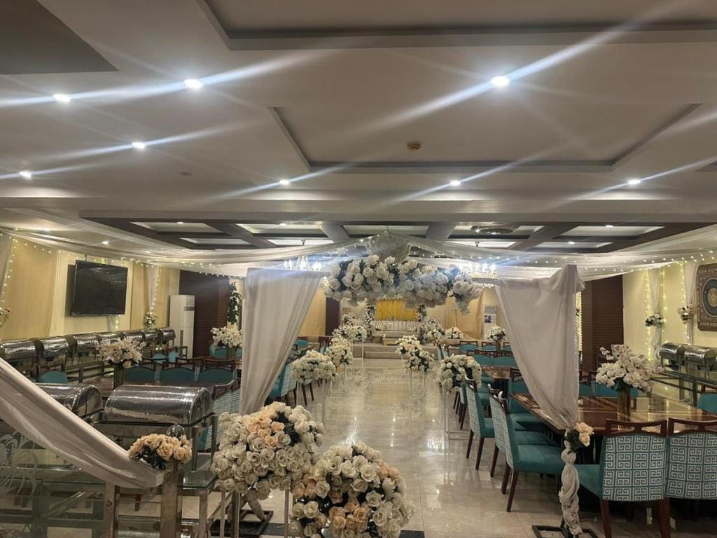 City Oasis Boutique Hotel — 4