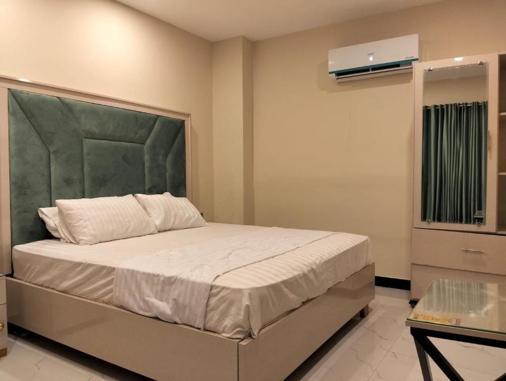 Dove INN Express — 2