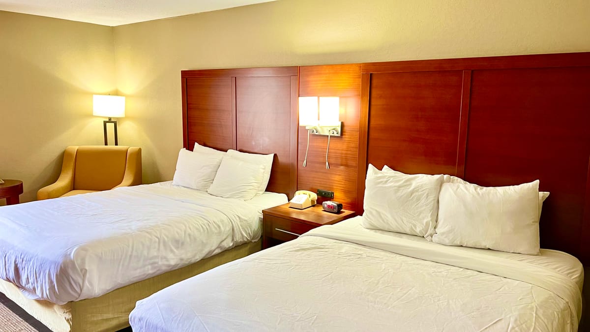 SureStay Plus Presque Isle Erie — 4