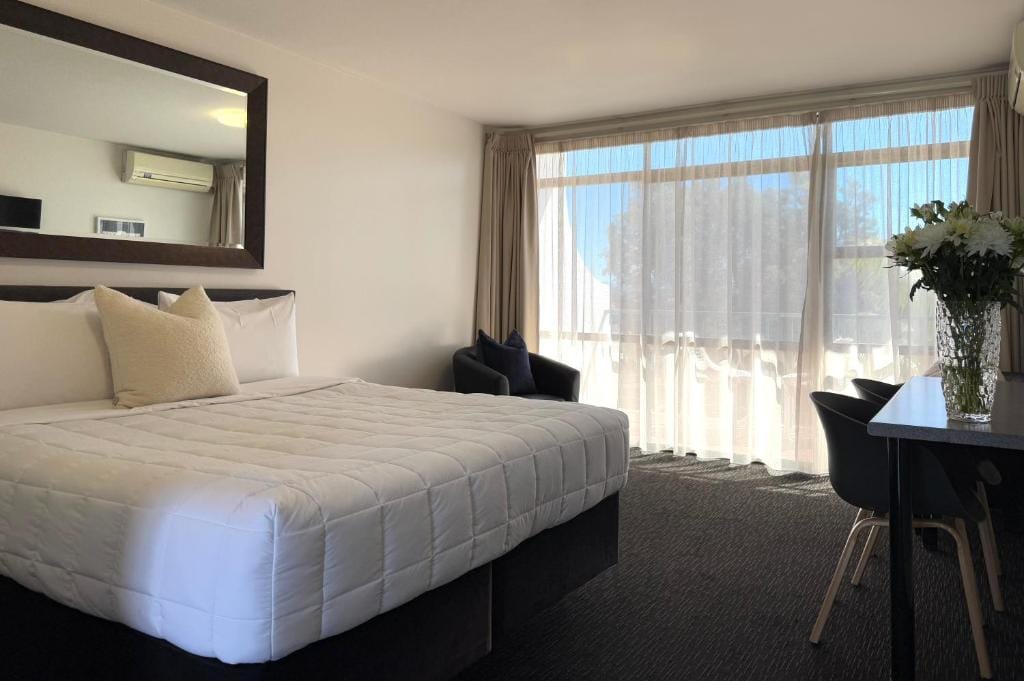 Bluewater Hotel — 5
