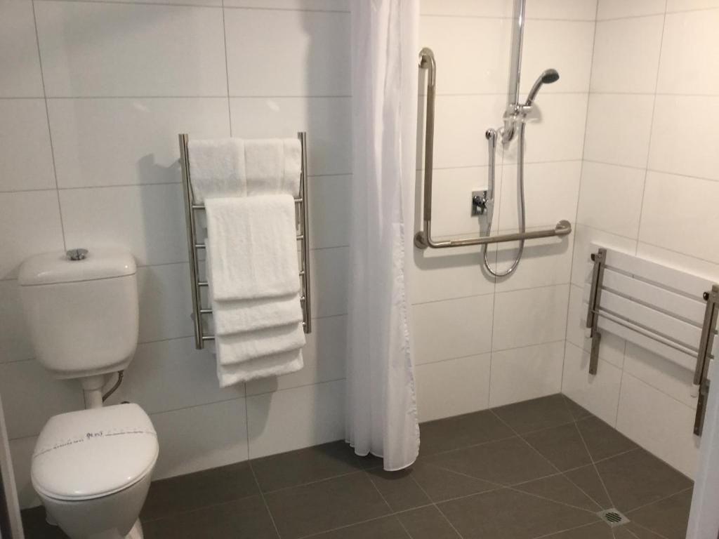 East Pier Hotel — 3