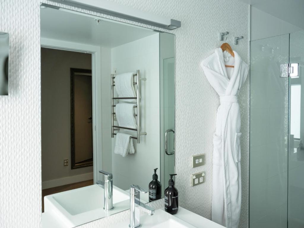 Porters Boutique Hotel — 3