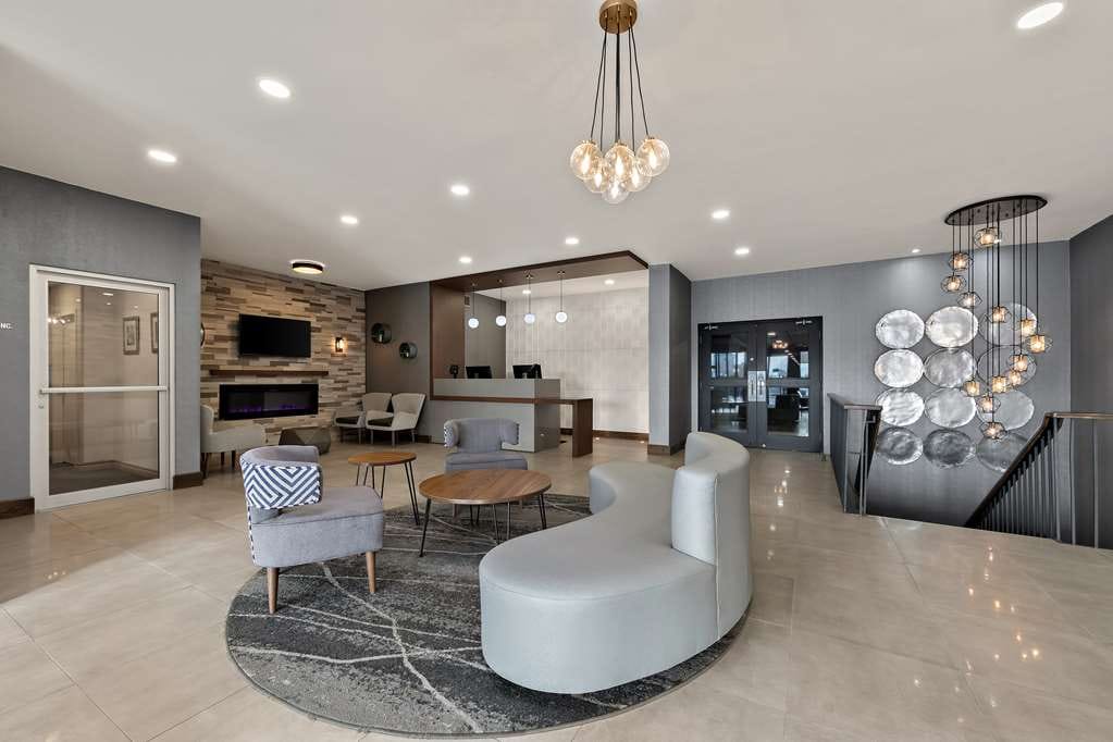 Best Western Parkway Hotel Toronto North — 1
