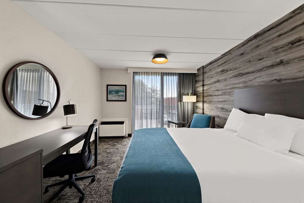 Best Western Parkway Hotel Toronto North — 2
