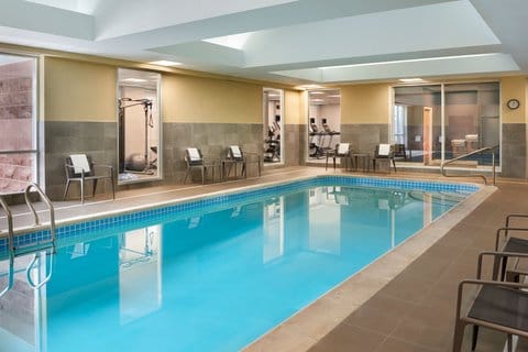 Courtyard by Marriott Toronto Markham — 4