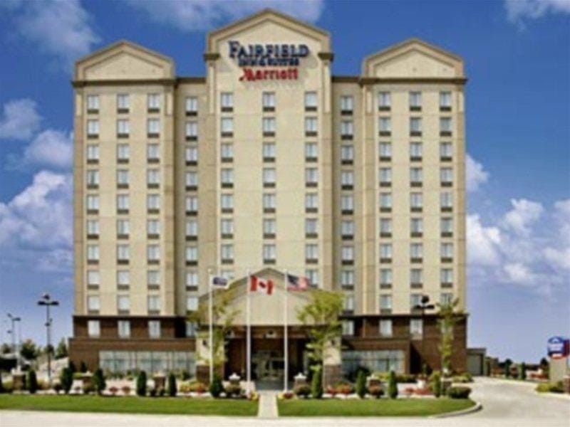 Fairfield by Marriott Inn & Suites Toronto Airport — 1