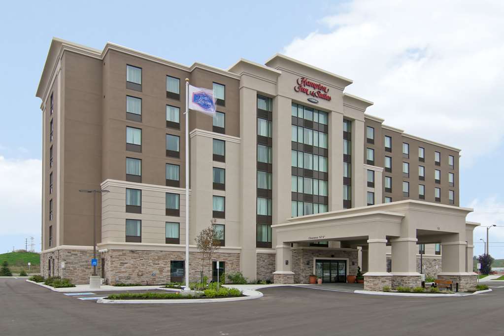 Hampton Inn & Suites by Hilton Toronto Markham — 2