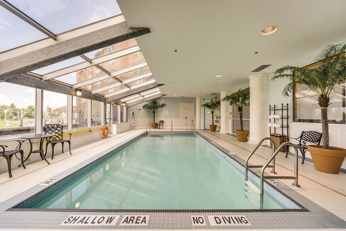 Monte Carlo Inn & Suites - Downtown Markham — 1