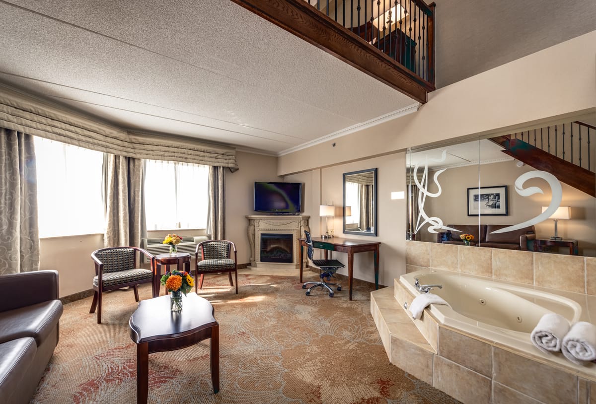 Monte Carlo Inn & Suites - Downtown Markham — 3