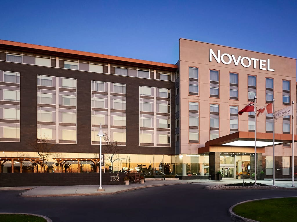 Novotel Toronto Vaughan — 2