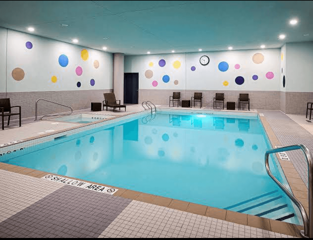 Novotel Toronto Vaughan — 4