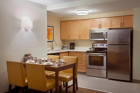Residence Inn by Marriott Toronto Markham — 5