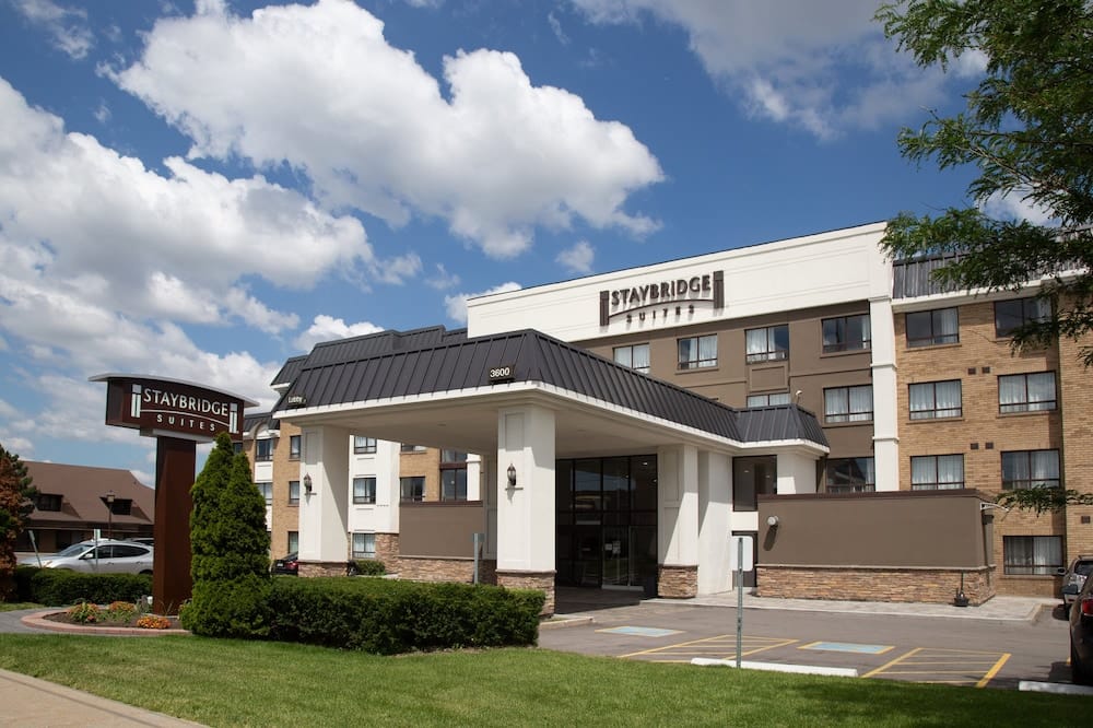 Staybridge Suites Toronto - Vaughan South — 3