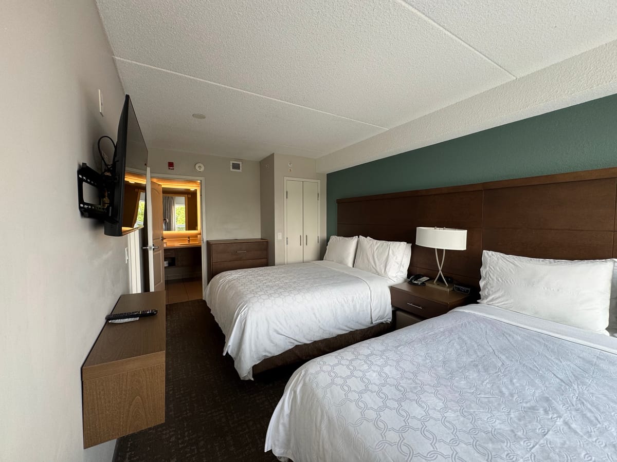 Staybridge Suites Toronto - Vaughan South — 4