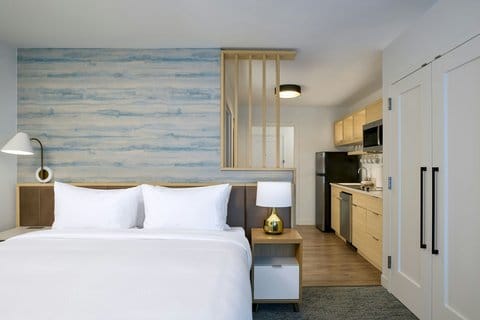 TownePlace Suites by Marriott Vaughan — 4