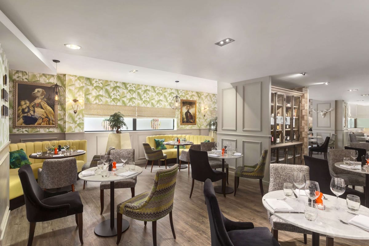 Ramada Hotel & Suites by Wyndham Coventry — 1