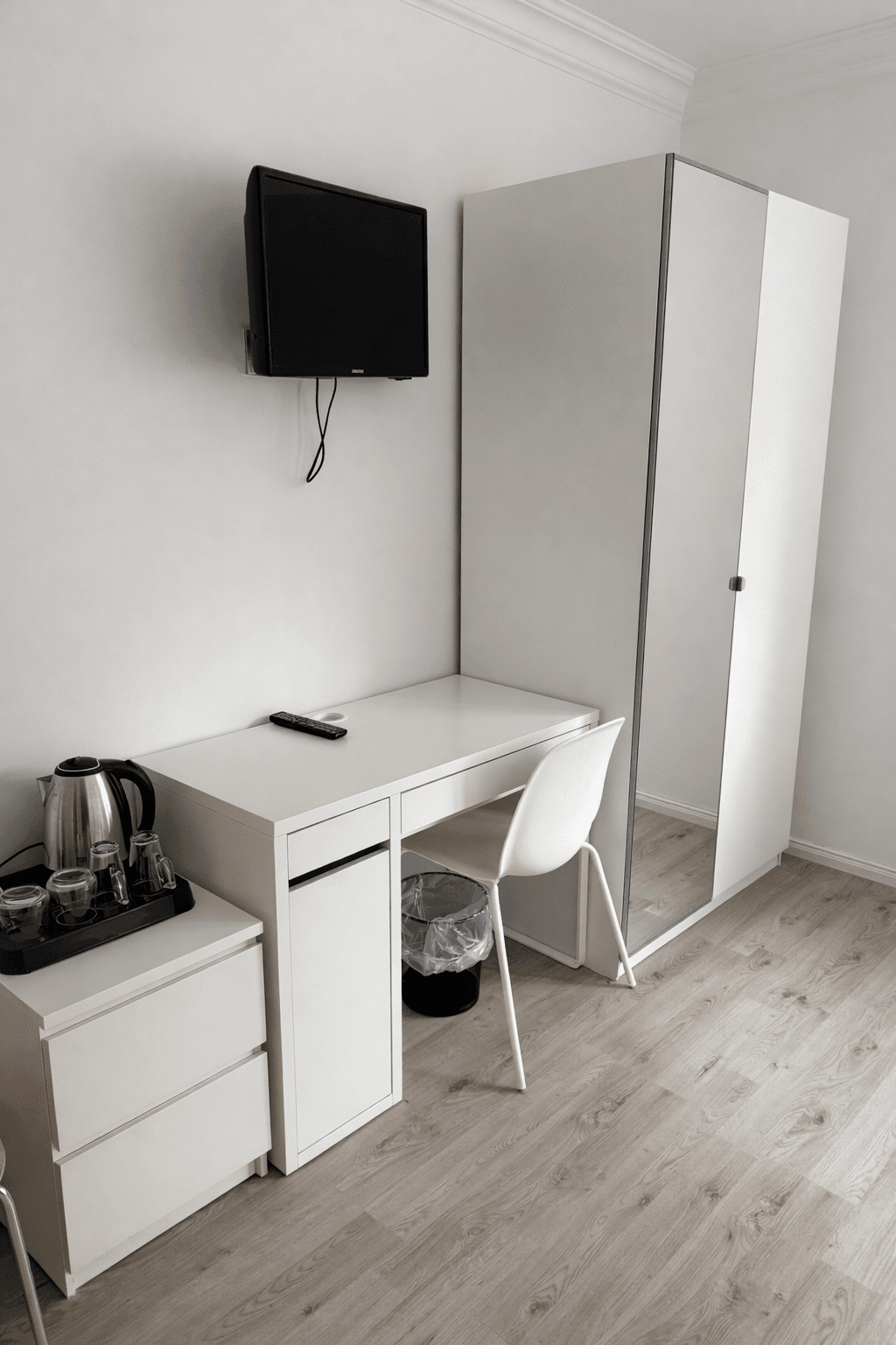 Hotel Aqua — 5