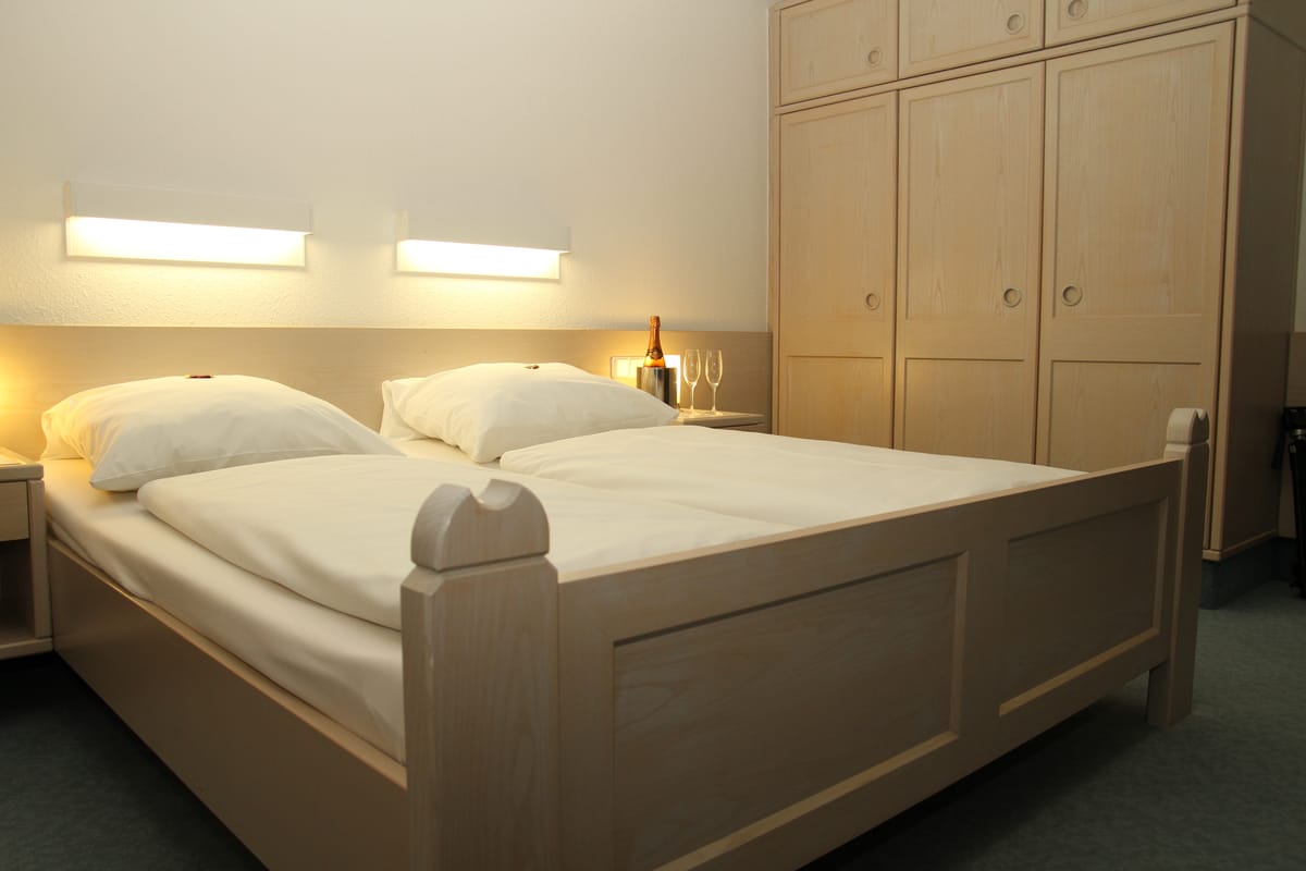 Hotel und Gasthof Zur Laute — 1