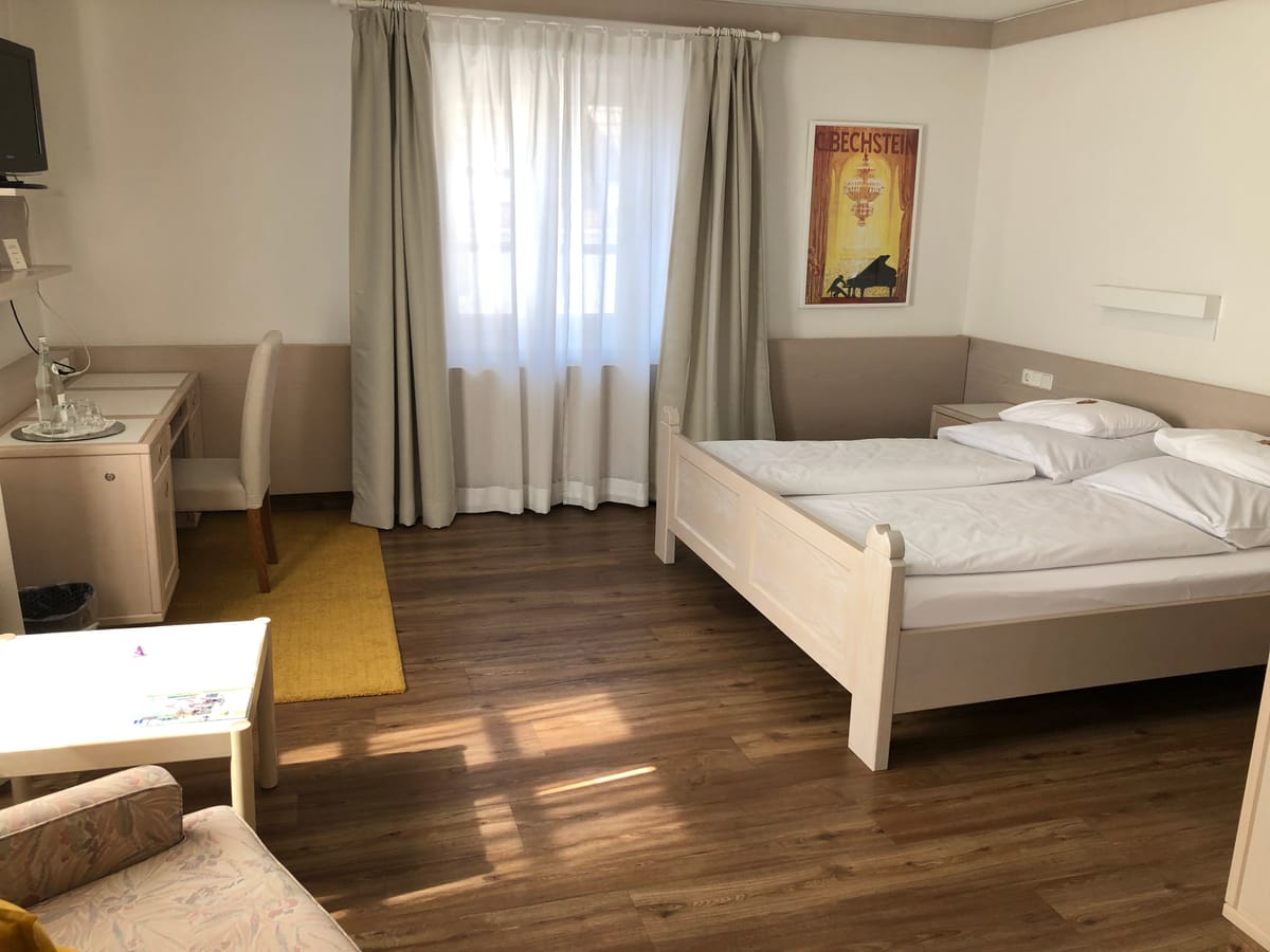 Hotel und Gasthof Zur Laute — 2
