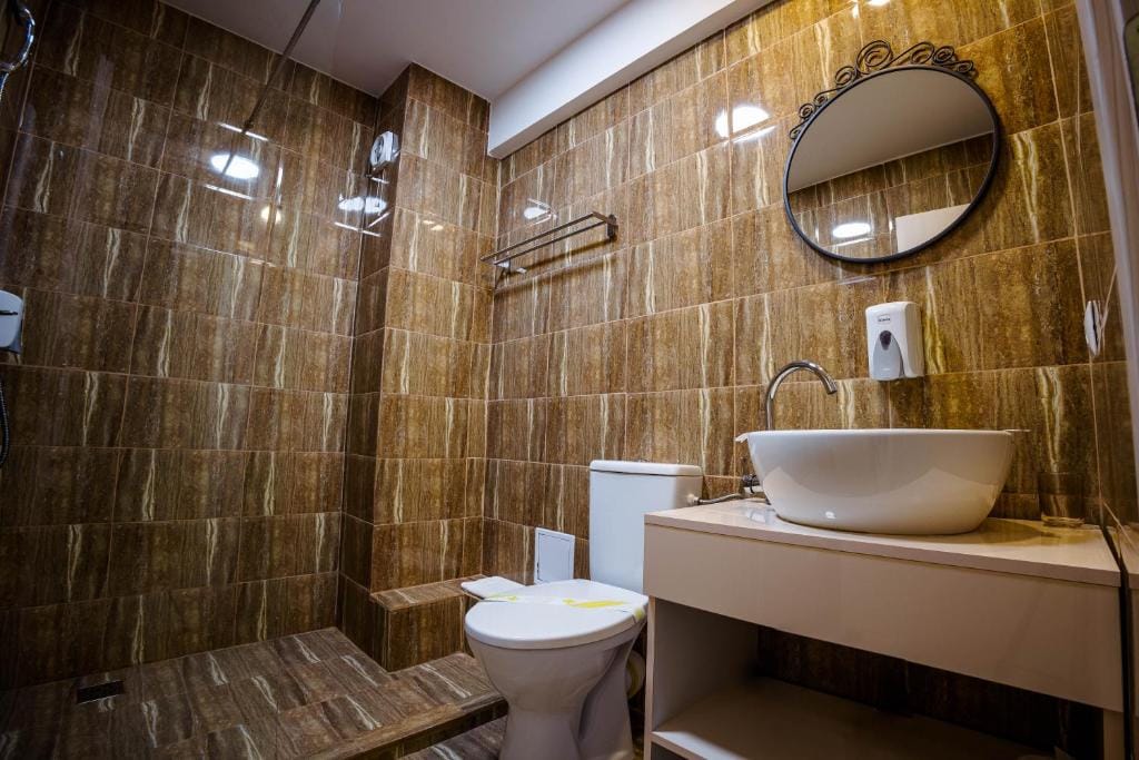 Bliss Inn Tunari — 3