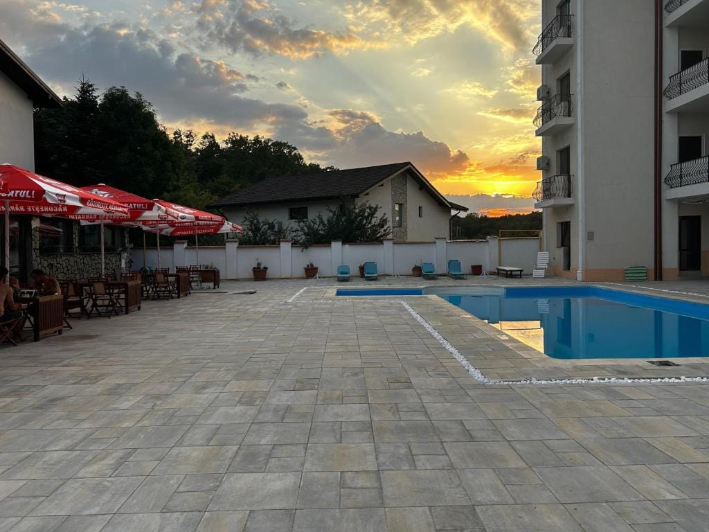 Domeniul Scrovistea - cazare si evenimente — 3