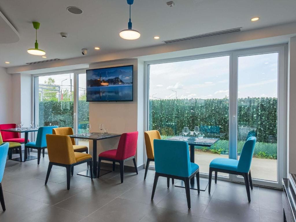 Ibis Styles Bucharest Airport — 4